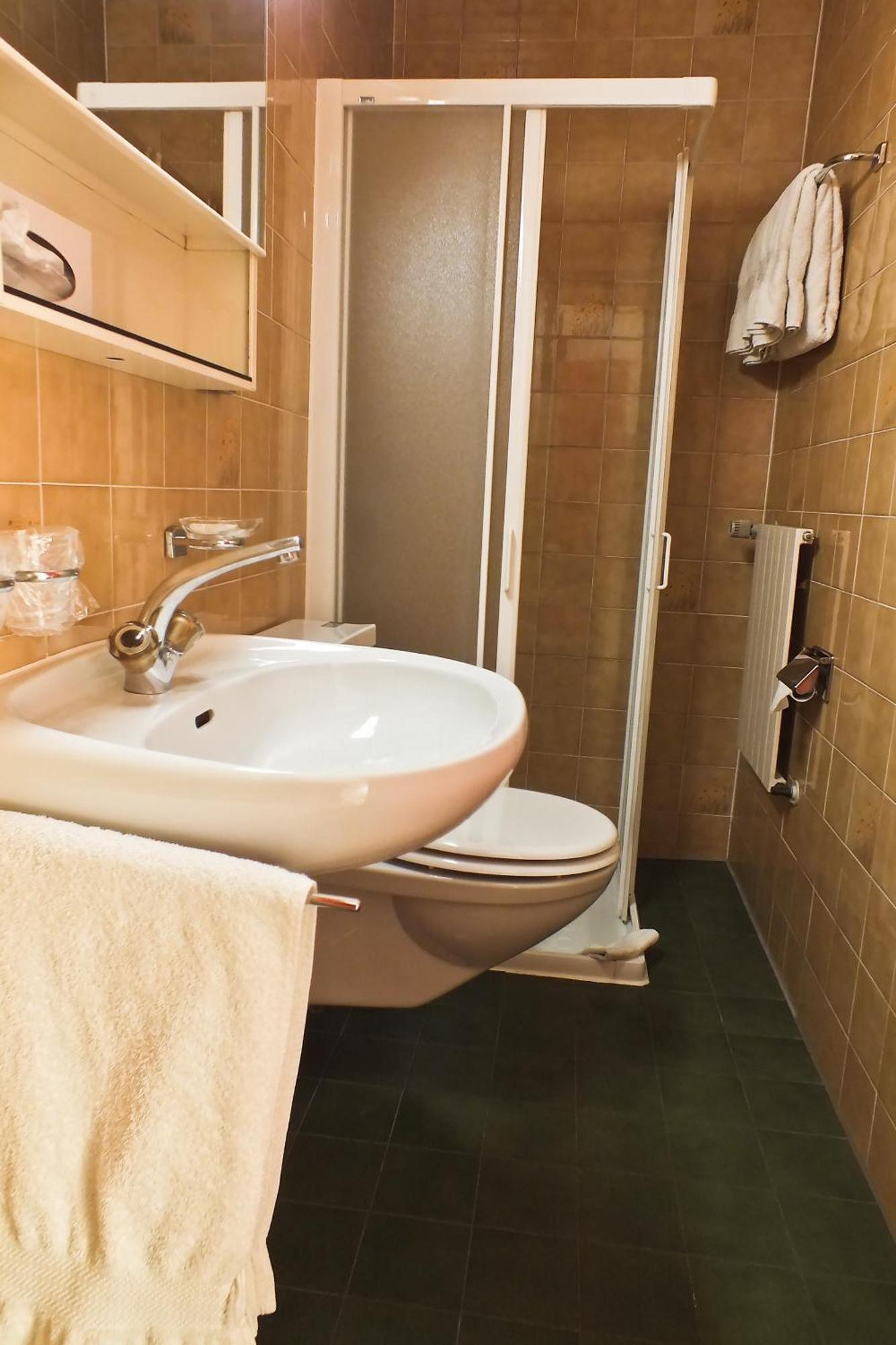 Hotel Garni Centro Chiasso Esterno foto