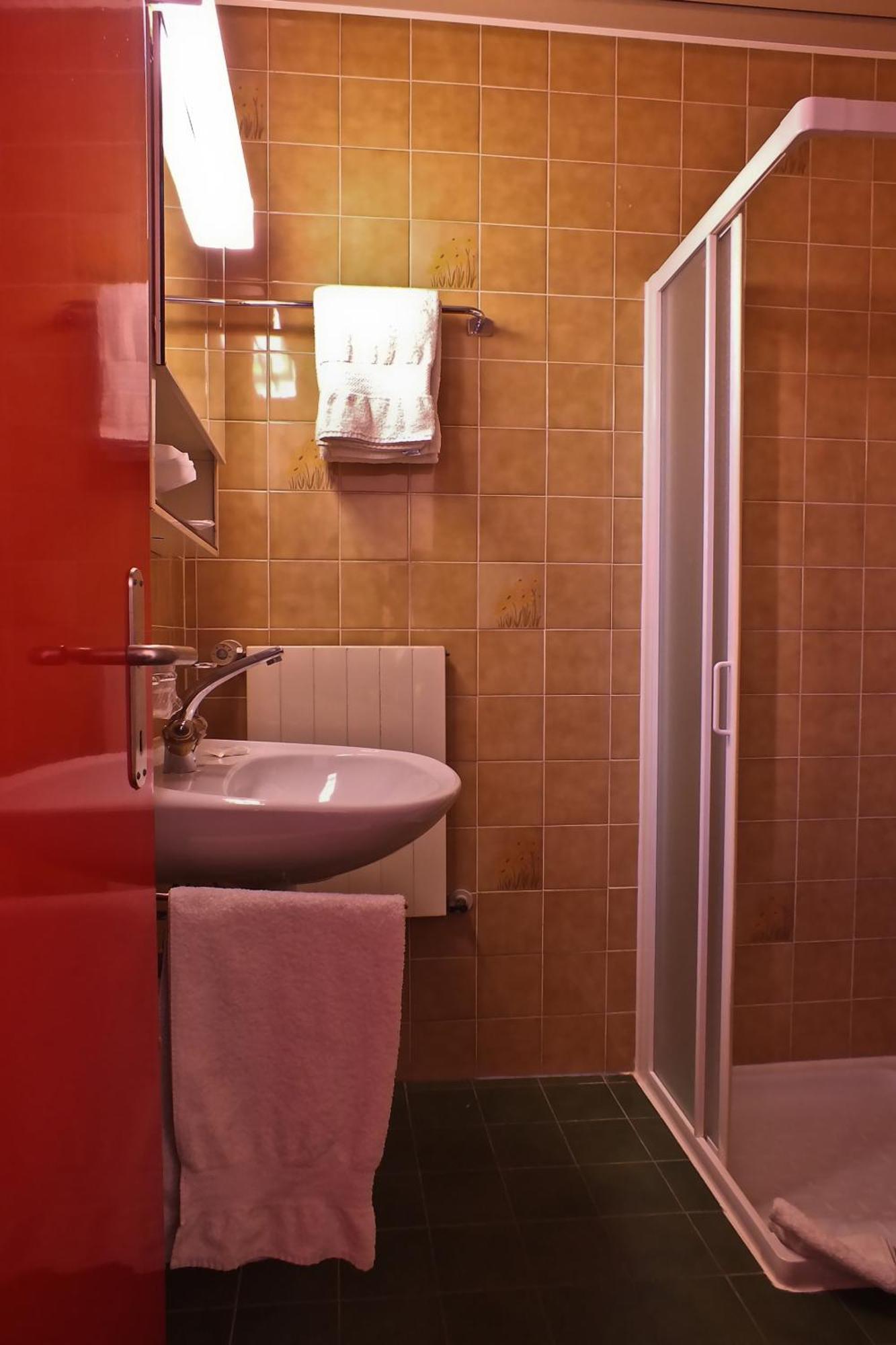 Hotel Garni Centro Chiasso Esterno foto